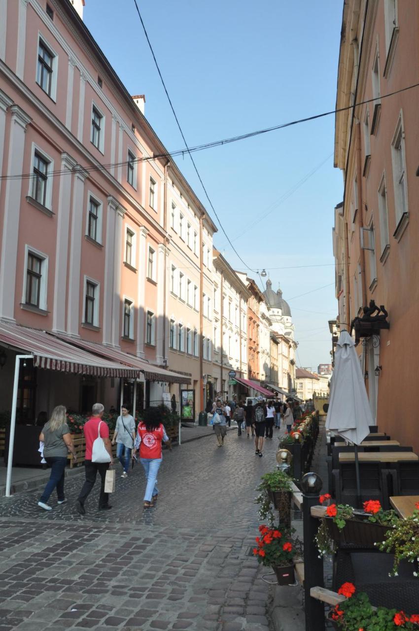 Apartments In Lviv Center Екстер'єр фото